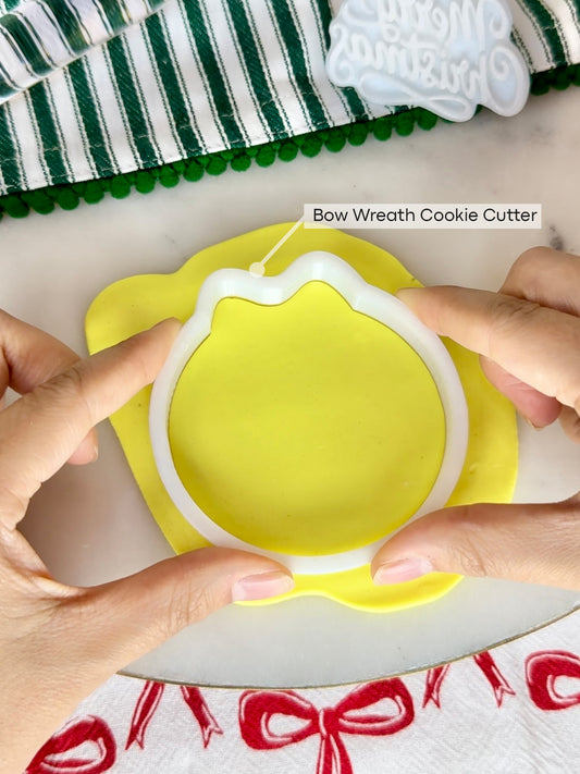 Wreath Cookie Cutter + Bow + Merry Christmas Letter Stamp Set